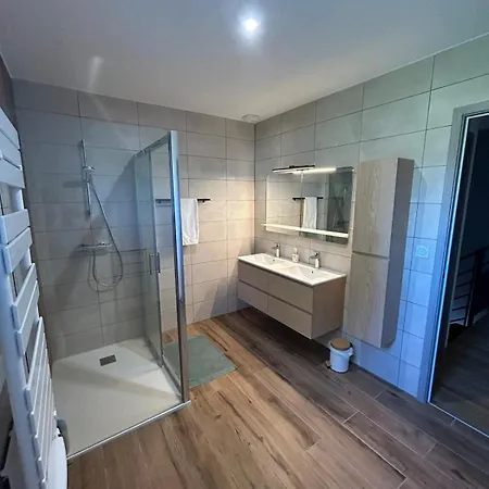 Maison Neuve Apartment Bressolles (Ain)