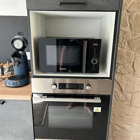 Apartment Maison Neuve